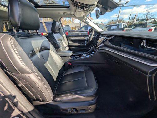 2022 Jeep Grand Cherokee 4xe Base