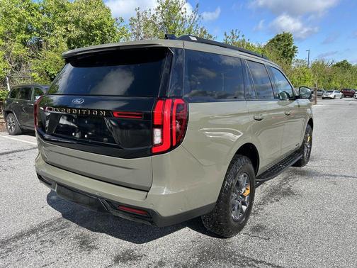 Wild Green 2025 Ford Expedition Tremor