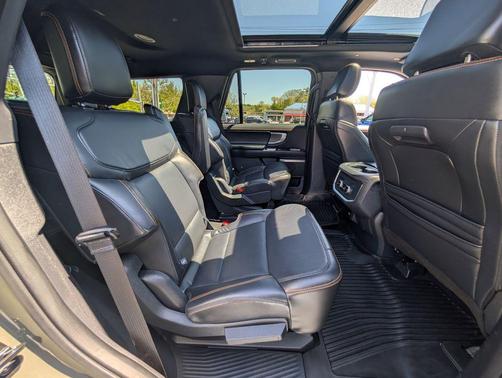 Wild Green 2025 Ford Expedition Tremor