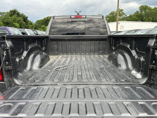 Granite Crystal Metallic Clearcoat 2022 RAM 1500 Big Horn/Lone Star