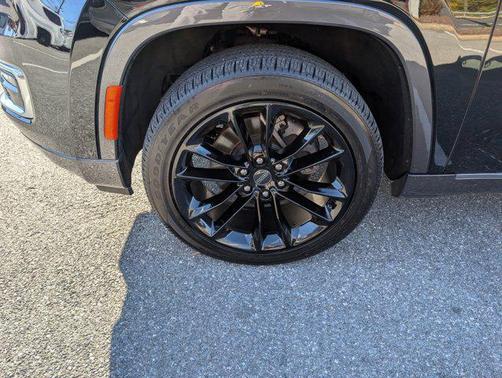 2022 Jeep Wagoneer Series III 4x4