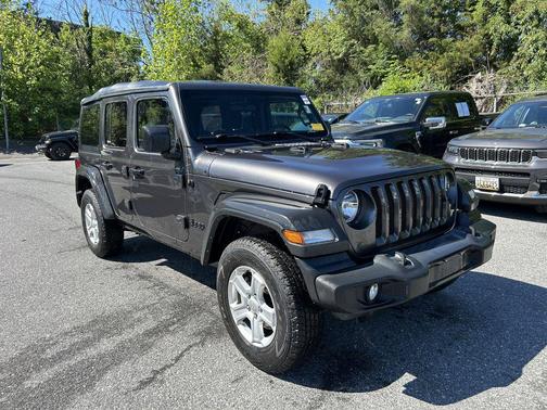 Granite Crystal Metallic Clearcoat 2022 Jeep Wrangler Unlimited Sport
