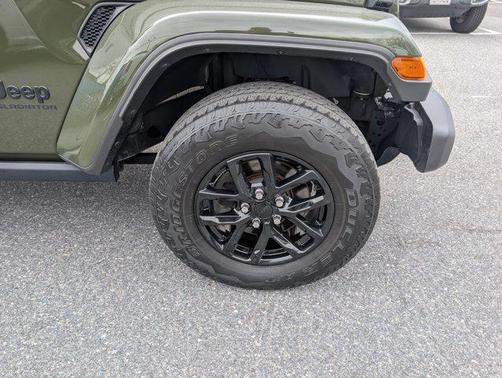 2021 Jeep Gladiator Sport S