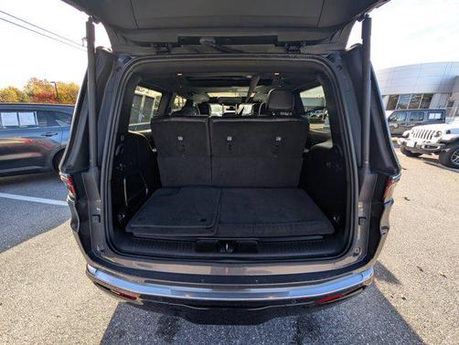 2022 Jeep Wagoneer Series II 4x4