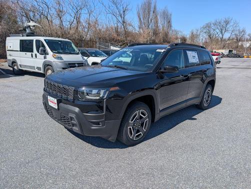 Diamond Black Crystal Pearlcoat 2026 Jeep Cherokee Limited