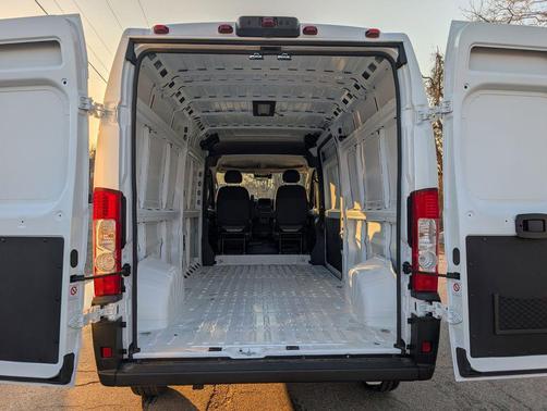 2026 RAM ProMaster 2500 Tradesman