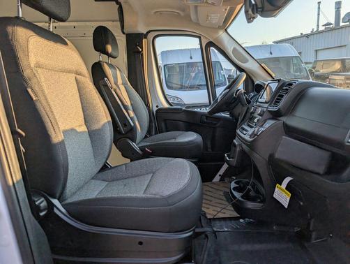 2026 RAM ProMaster 2500 Tradesman