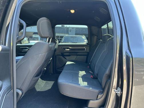 Granite Crystal Metallic Clearcoat 2023 RAM 1500 Big Horn/Lone Star