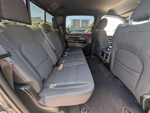 Granite Crystal Metallic Clearcoat 2023 RAM 1500 Big Horn/Lone Star
