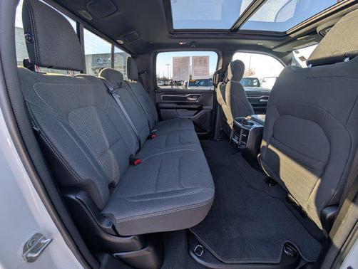 2024 RAM 1500 Big Horn/Lone Star