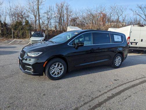 2025 Chrysler Pacifica L