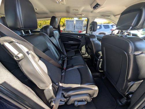 2017 Dodge Journey Crossroad
