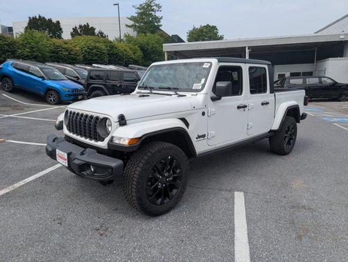 2025 Jeep Gladiator Nighthawk