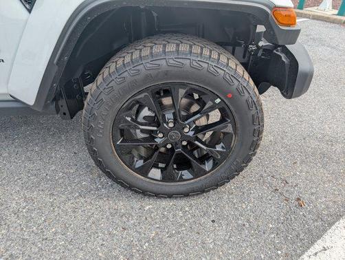 2025 Jeep Gladiator Nighthawk
