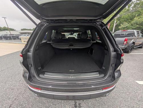 2022 Jeep Grand Cherokee 4xe Summit