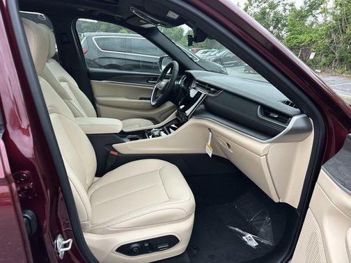 2025 Jeep Grand Cherokee Limited X
