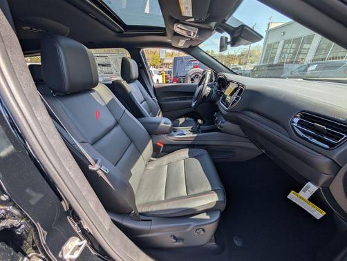 DB Black Clearcoat 2026 Dodge Durango GT Plus