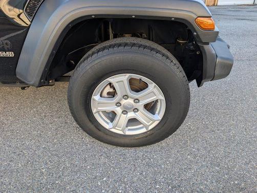 2021 Jeep Wrangler Sport S