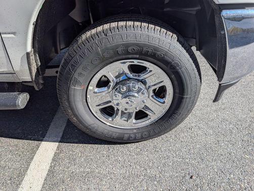 2026 RAM 3500 Tradesman Crew Cab 4x4 8' Box