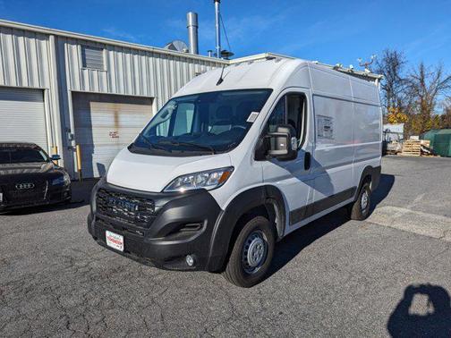 2025 RAM ProMaster 2500 Tradesman