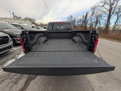 2026 RAM 2500 Tradesman Crew Cab 4x4 6'4' Box