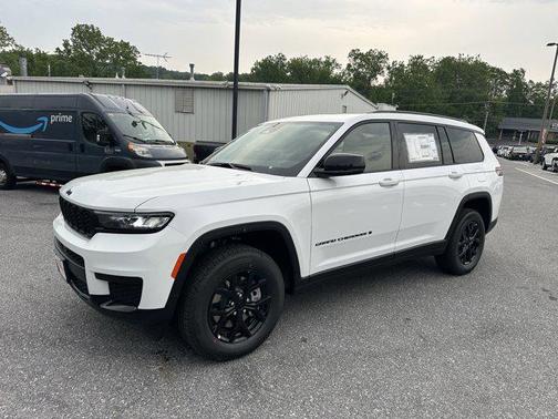2025 Jeep Grand Cherokee L Altitude