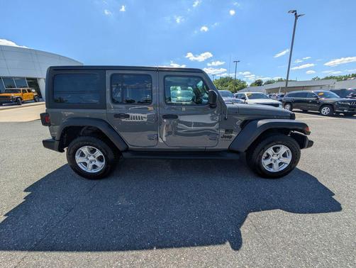 Sting-Gray Clearcoat 2022 Jeep Wrangler Unlimited Sport