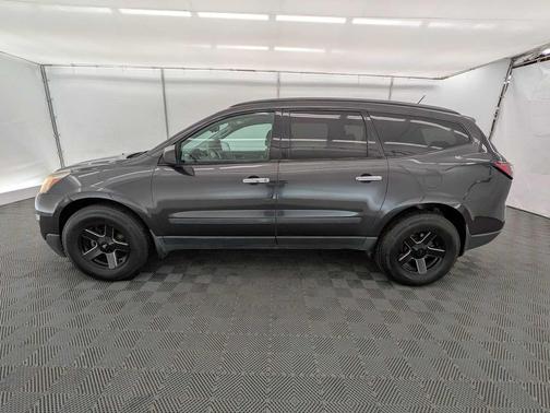 Tungsten Metallic 2013 Chevrolet Traverse LS
