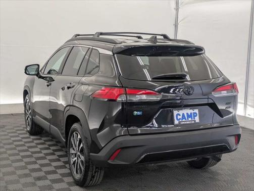 2022 Toyota Corolla Cross XLE