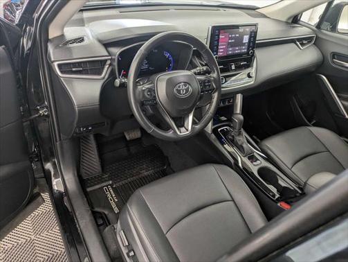 2022 Toyota Corolla Cross XLE