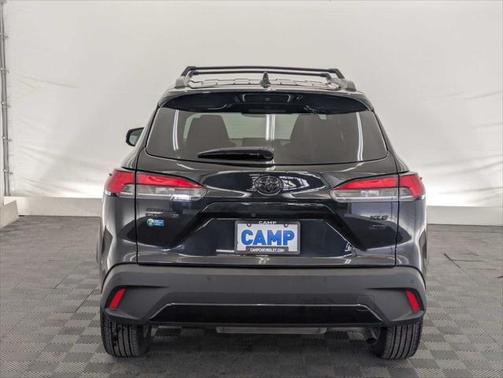 2022 Toyota Corolla Cross XLE