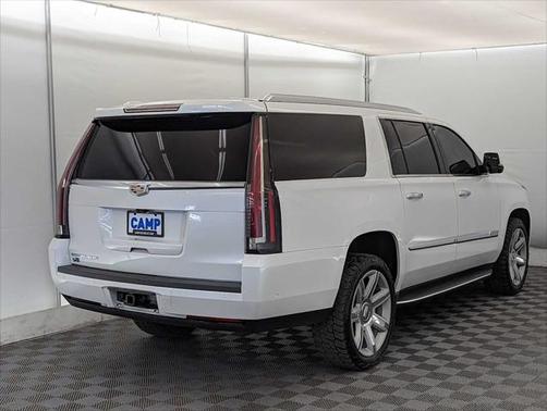 2020 Cadillac Escalade ESV Luxury