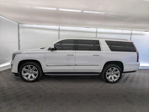 2020 Cadillac Escalade ESV Luxury