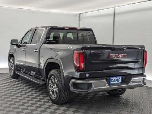 Onyx Black 2025 GMC Sierra 1500 SLT