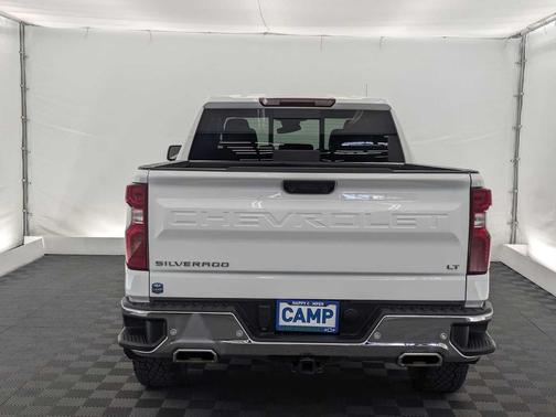 Summit White 2024 Chevrolet Silverado 1500 LT