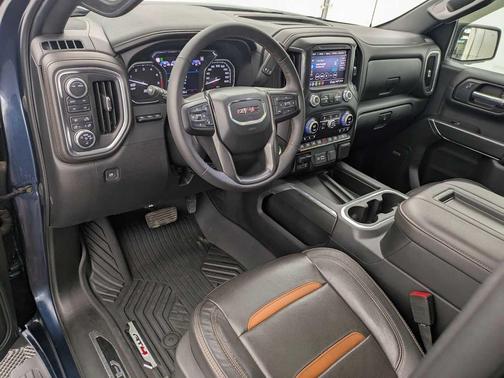 Black 2020 GMC Sierra 1500 AT4