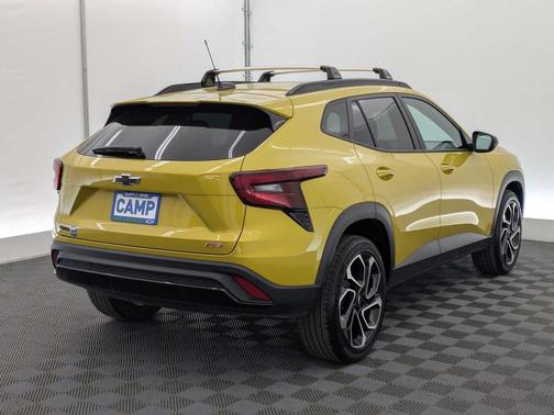 Nitro Yellow Metallic 2025 Chevrolet Trax FWD 2RS