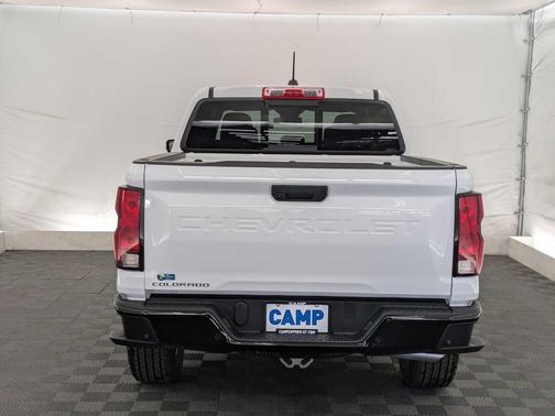 2025 Chevrolet Colorado WT