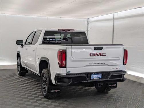2025 GMC Sierra 1500 AT4X