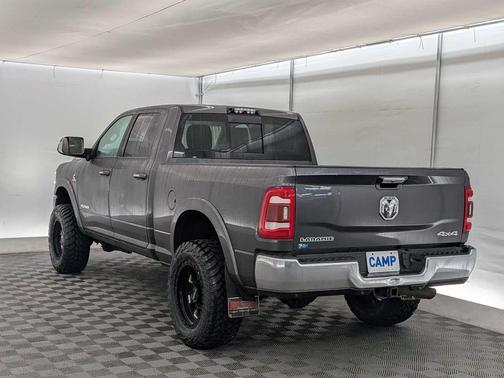 2020 RAM 2500 Laramie Crew Cab 4X4 6'4' Box