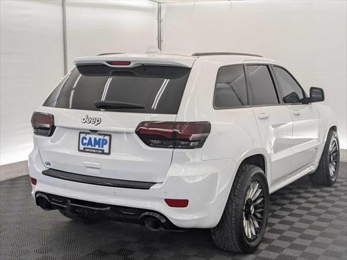 2016 Jeep Grand Cherokee SRT