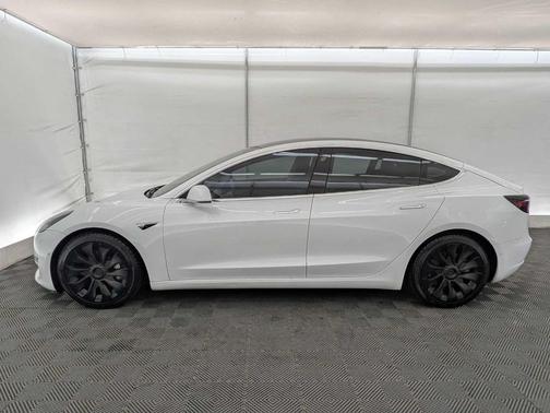 2019 Tesla Model 3 Standard Range