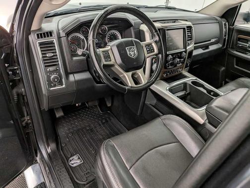 2016 RAM 1500 Laramie