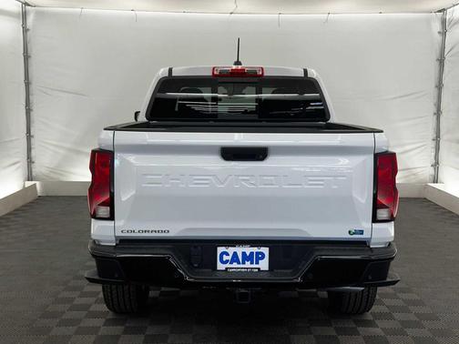 2025 Chevrolet Colorado WT