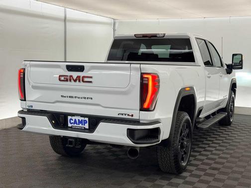 2024 GMC Sierra 3500 AT4