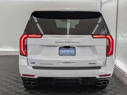 2025 GMC Yukon Denali