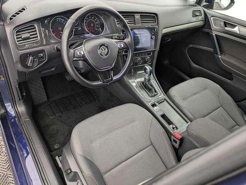 Atlantic Blue Metallic 2019 Volkswagen e-Golf SE