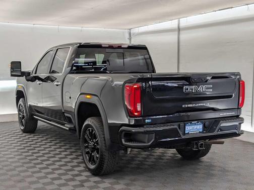 2023 GMC Sierra 2500 Denali