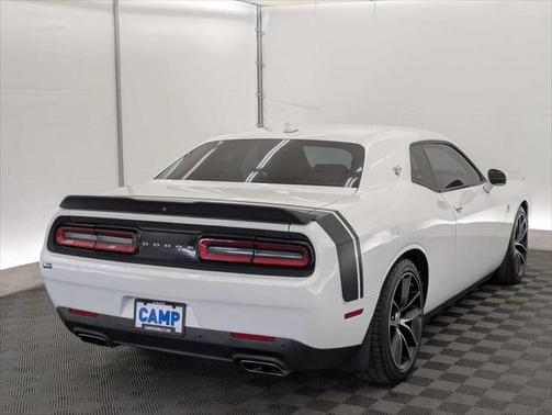 2016 Dodge Challenger R/T Scat Pack