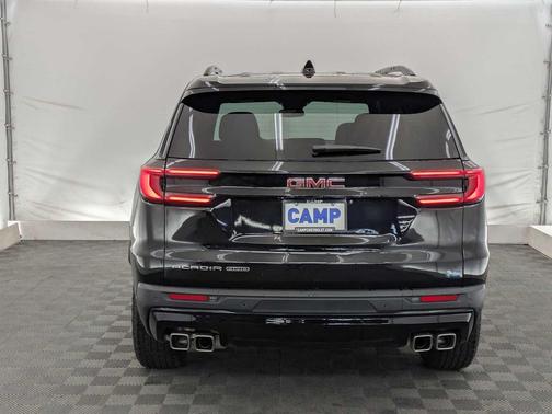 2025 GMC Acadia AT4 AWD